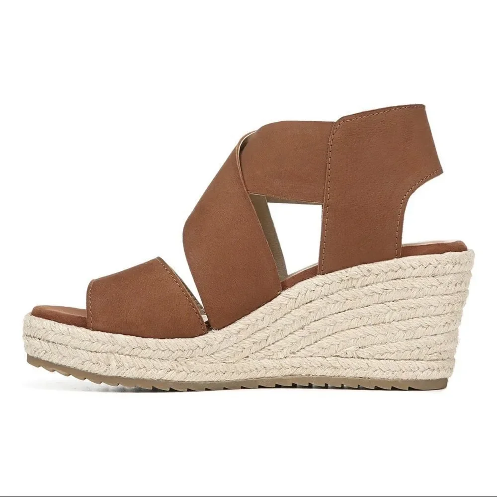 ✨HP✨Naturalized SOUL “Oshay” wedge sandals✨